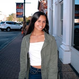 Meet your Posher, Jas